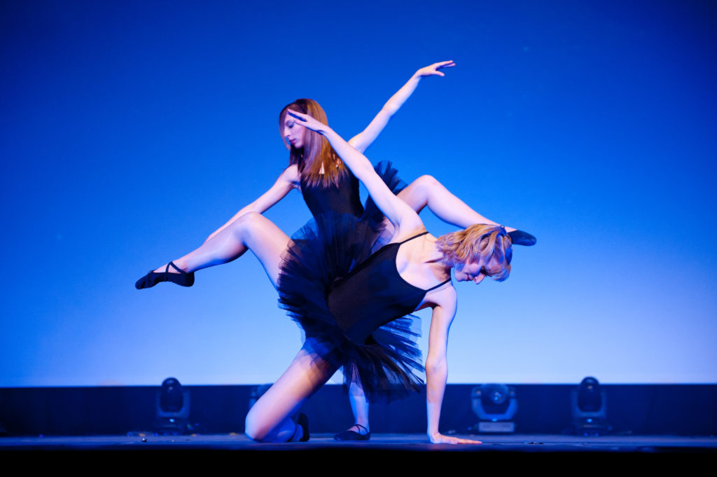 Photo de deux danseuses classiques (initiationphoto)